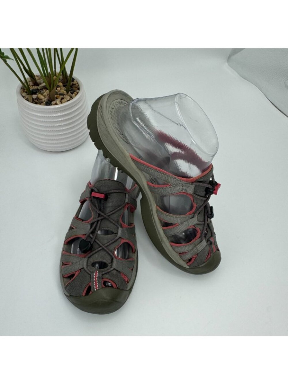Keen Whisper 5127 Slide Sandal Womens 8.5 Gray Synthetic Hiking Trail Waterproof - Picture 2 of 16